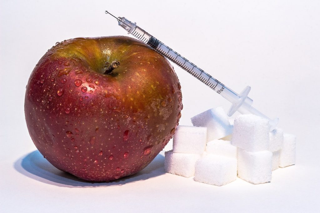 insulin syringe, insulin, diabetes